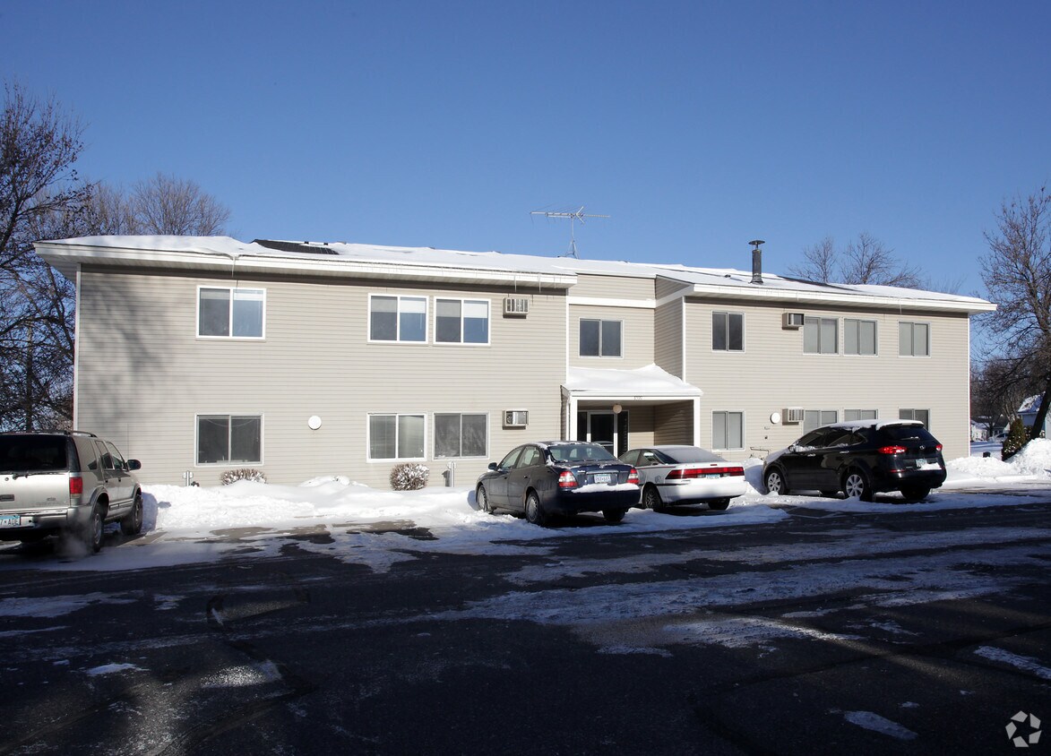 Foto del edificio - Evergreen Apartments