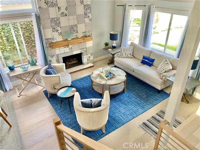 Foto del edificio - 25561 Eastwind Dr