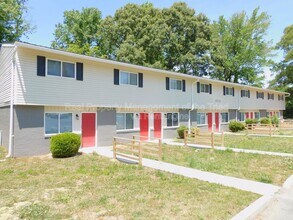 Building Photo - 4216 Parker St