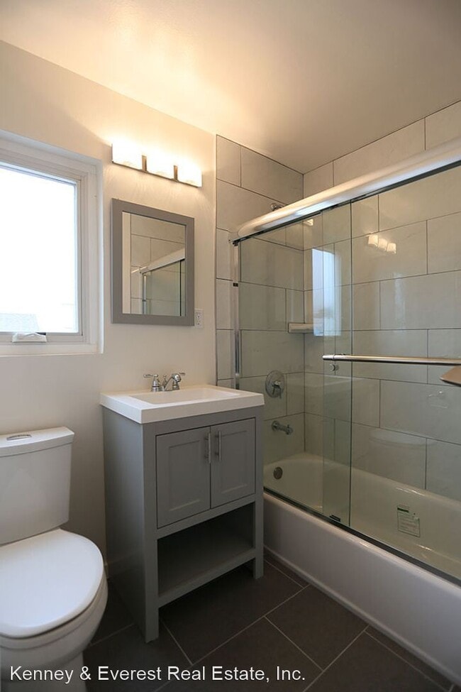 Building Photo - 1 br, 1 bath House - 300 Ocean Ave #4