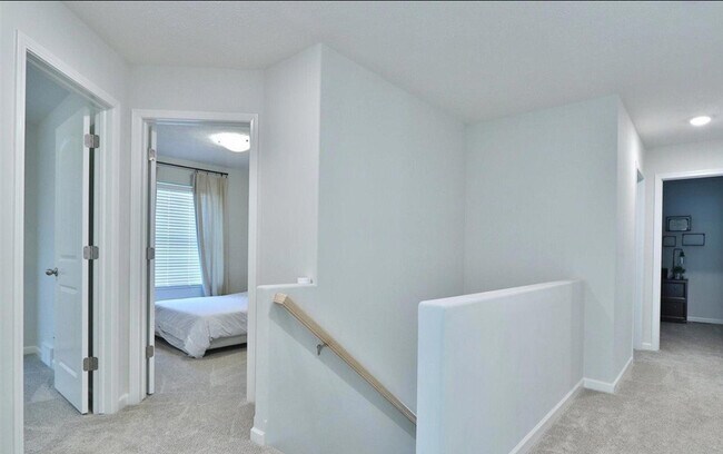 Foto del edificio - 2615 N 166th St