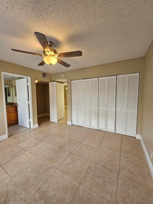 Building Photo - 1680 Windorah Way