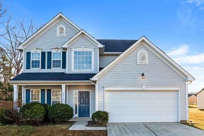 Building Photo - 4010 Saphire Ln