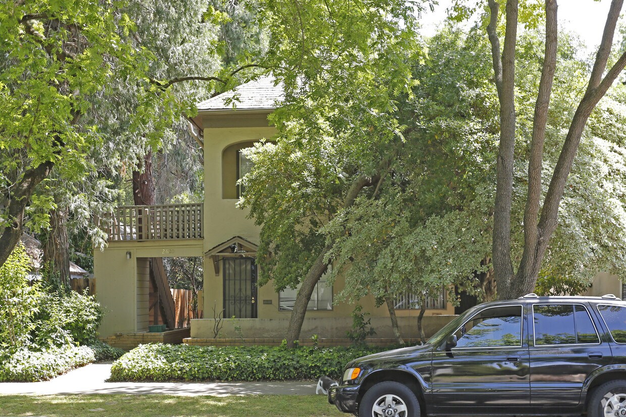 Building Photo - 2620 F St