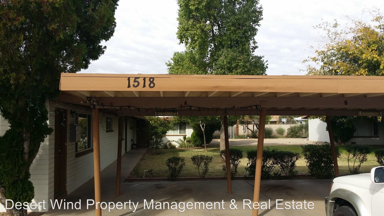 Primary Photo - 1518 E Broadway Rd