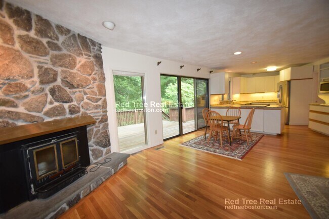 Building Photo - 620 South Ave