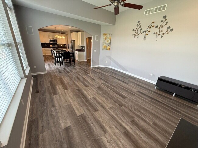 Foto del edificio - 26993 Maxwell Ct