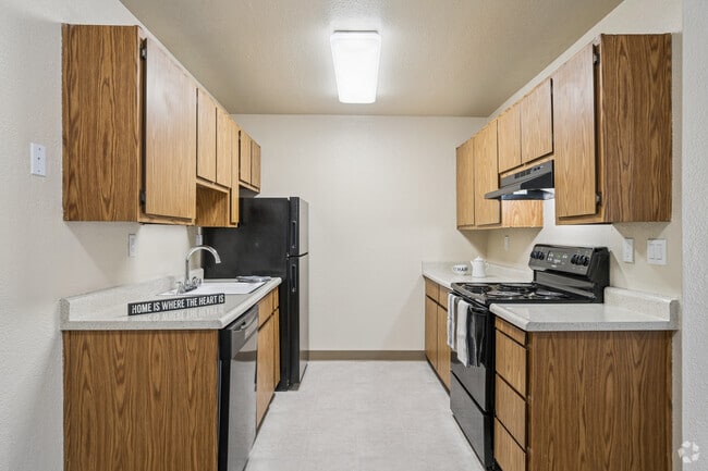 Westdale Commons Apartments