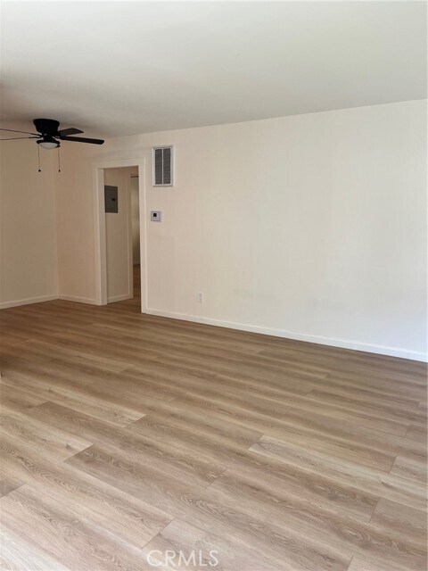 Building Photo - 615 Fischer St
