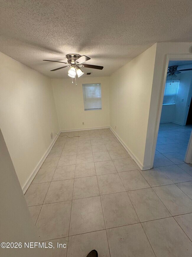 Foto del edificio - 1604 Cherry St