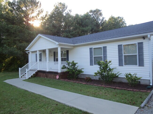 Foto del edificio - 1048 McPherson Rd