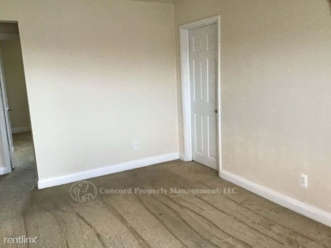 Foto del edificio - 1343 Taylor Ave