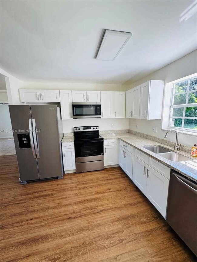 Photo - 5630 Simms St House