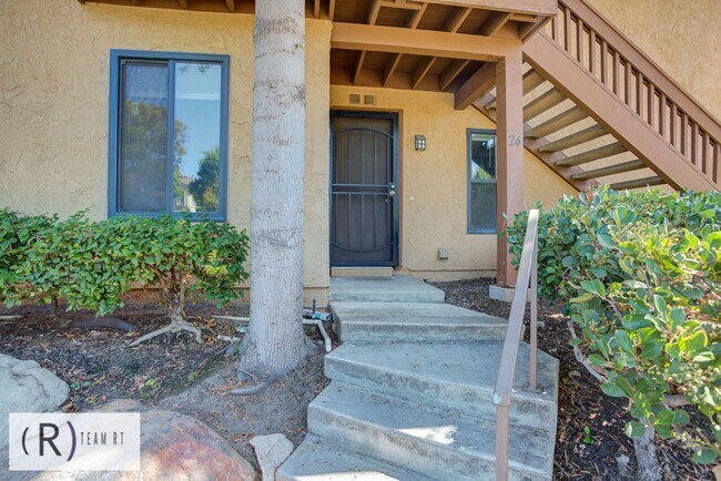 Foto del edificio - Irvine Condo Near Irvine Valley College 1 ...