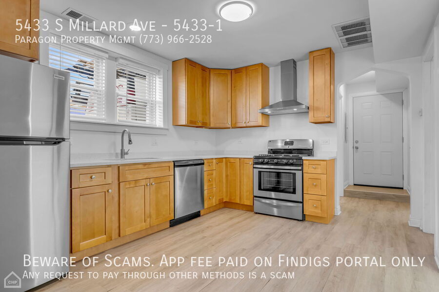 Foto principal - 5433 S Millard Ave