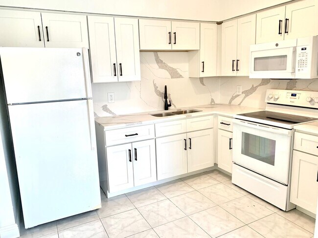 Foto del edificio - 260 NW 19th St