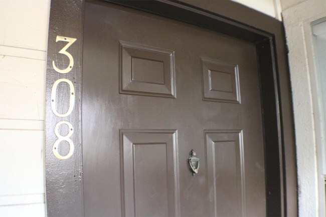 Foto del edificio - 6000-3 Shepherd Mountain Cove