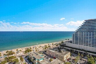 Building Photo - 153 N Seabreeze Blvd