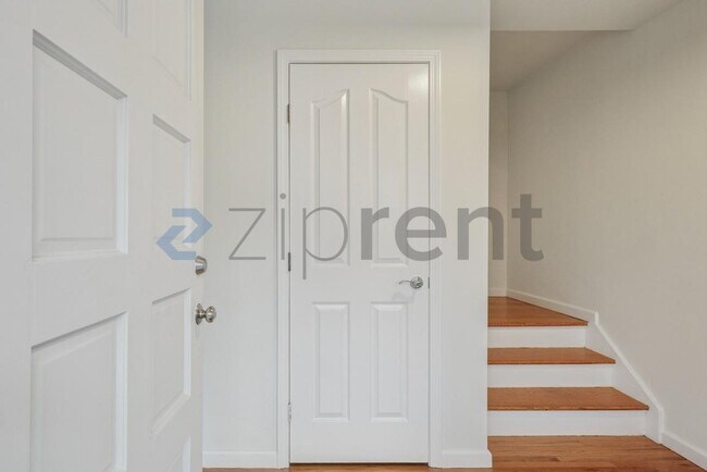 Foto del edificio - 231 Marietta Dr