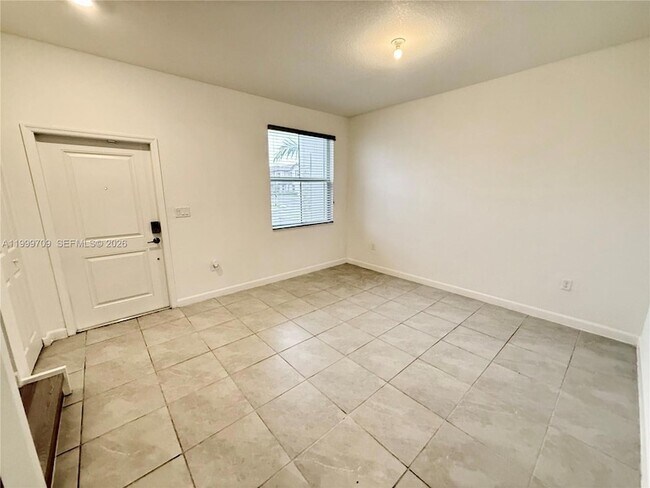 Foto del edificio - 12223 NW 23rd Pl