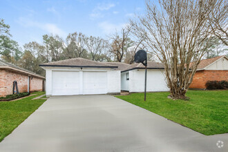 Building Photo - 6615 Brookgate Dr