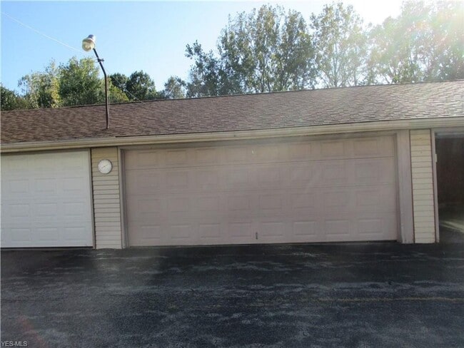 Building Photo - 918 Pearson Cir