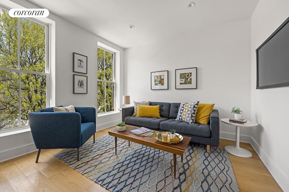 Foto principal - 23 N Elliott Pl