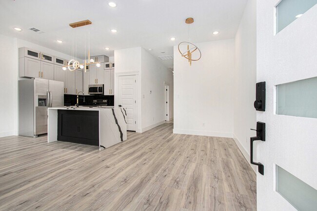 Foto del edificio - 3652 Seabrook St