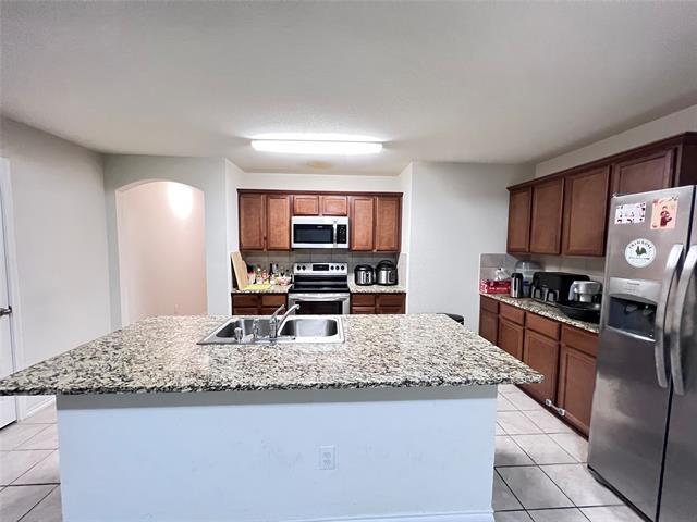 Foto del edificio - 3320 Emerson Rd