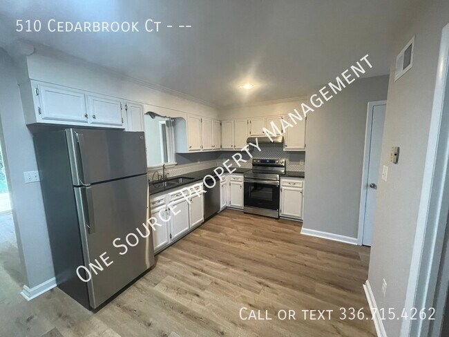 Building Photo - 510 Cedarbrook Ct