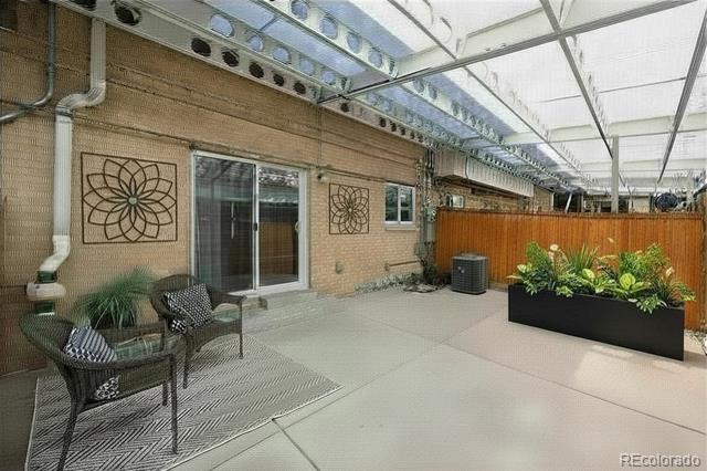 Building Photo - 9120 E Nassau Ave