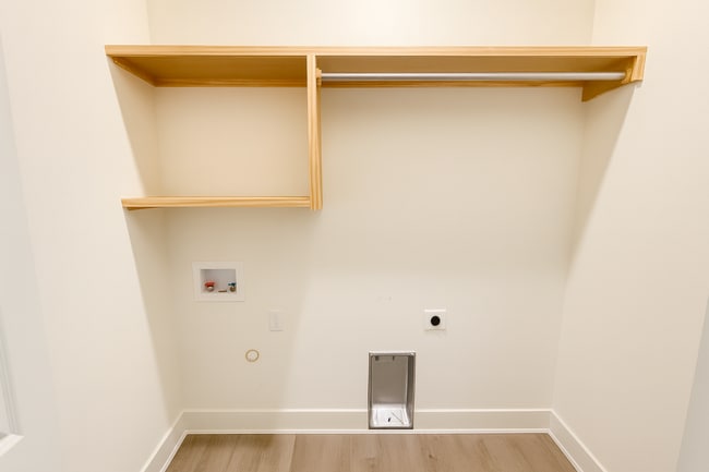 Foto del edificio - 1747/49 Hickory