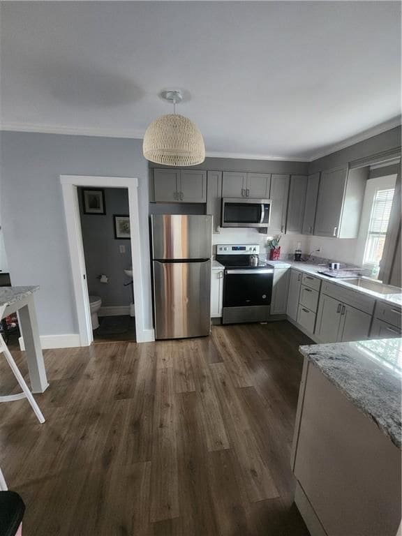 Building Photo - 14 Lucas Ave