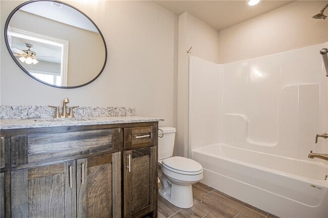 Foto del edificio - 2003 Azlin Pl