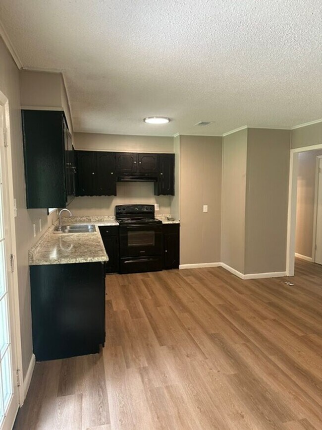 Foto del edificio - 4/1.5 PTISD Fenced yard and pet friendly