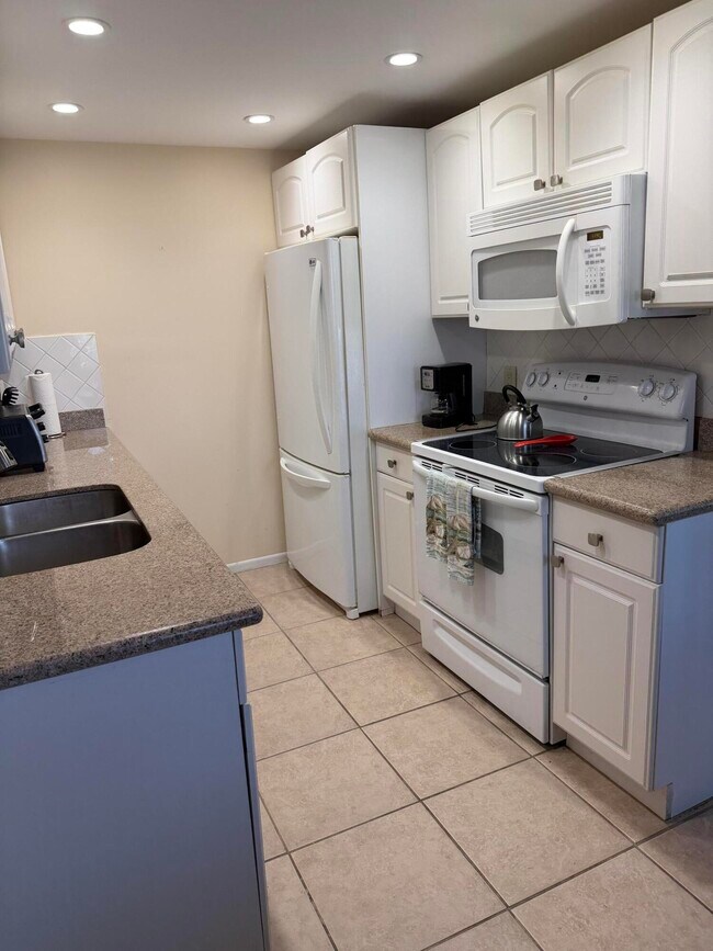 Foto del edificio - 2029 Exeter