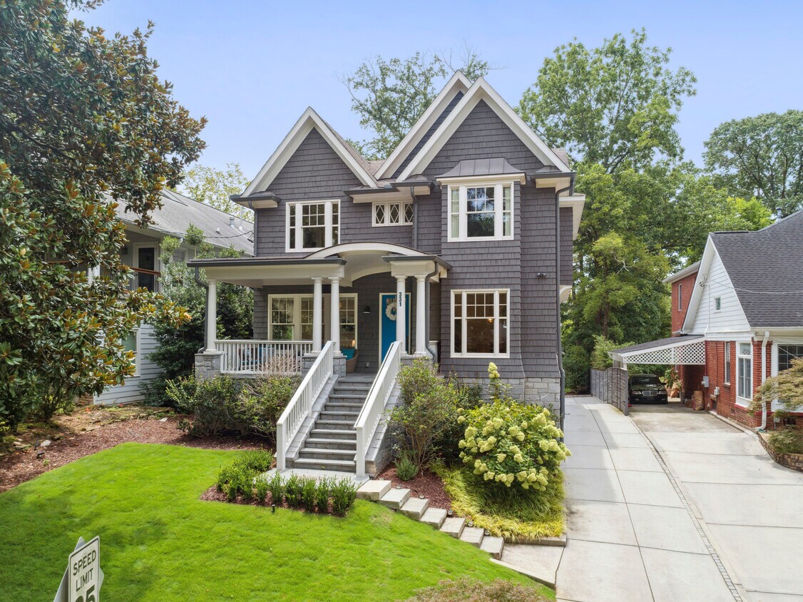Primary Photo - 331 Peachtree Ave NE