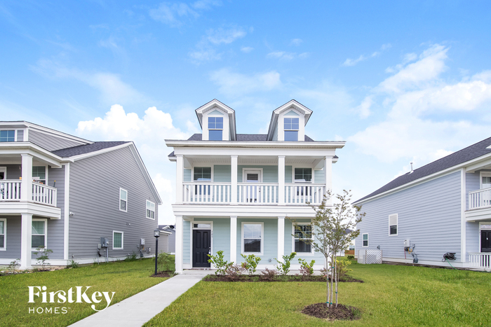 Primary Photo - 105 Yorkshire Dr