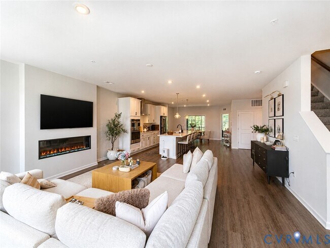 Foto del edificio - 13329 Coalfield Station Ln