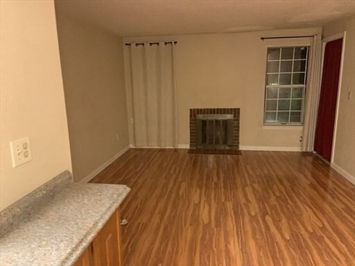 Building Photo - 32 Walden Dr