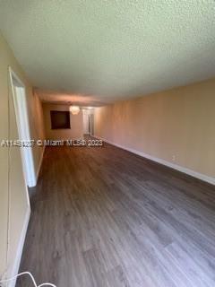 Foto del edificio - 2551 Aragon Blvd