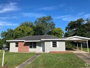 Building Photo - 1197 Briarwood Ave