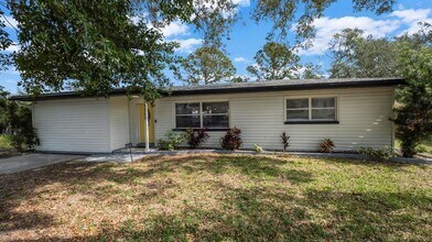 Building Photo - 1357 S Betty Ln