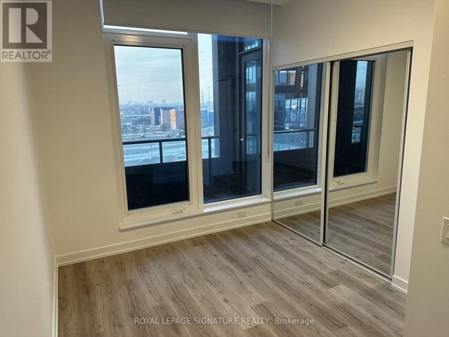 Building Photo - 395 Square One Dr