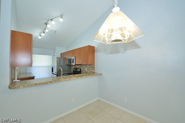 Building Photo - 1042 Mainsail Dr