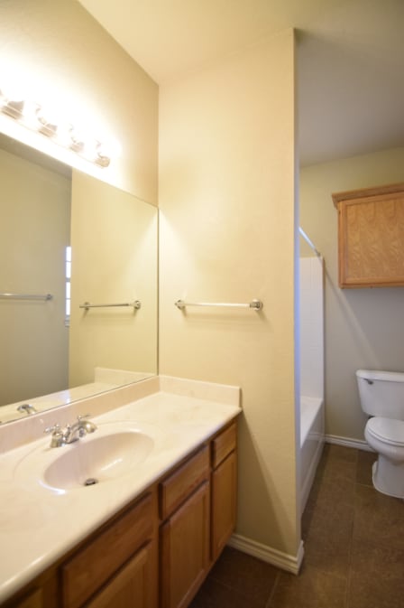 Building Photo - 42 N Winecup Dr