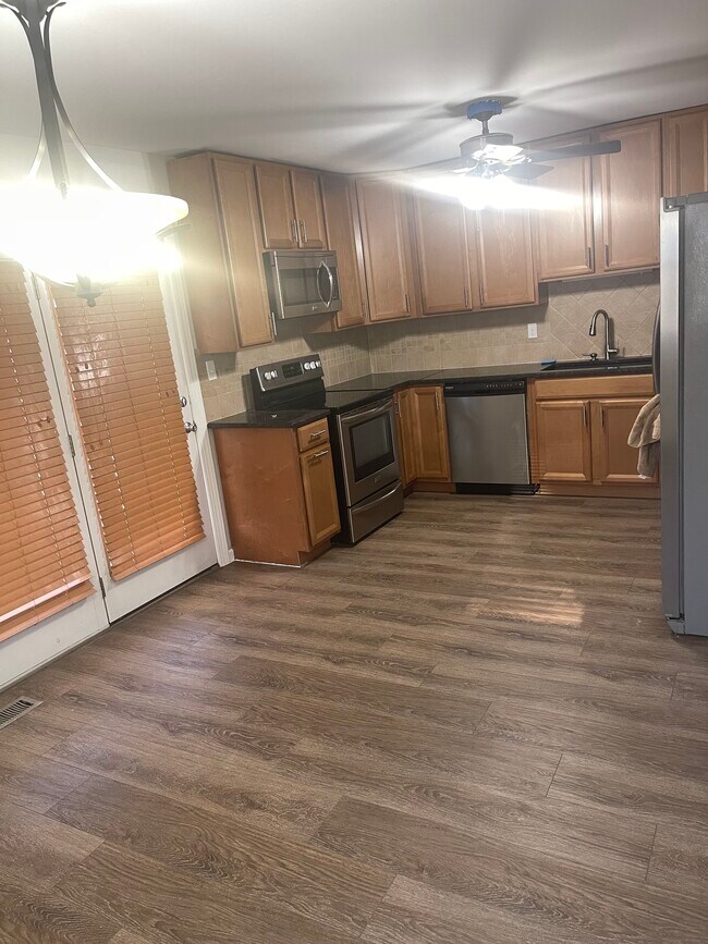 Foto del edificio - 1400 Harford Square Dr