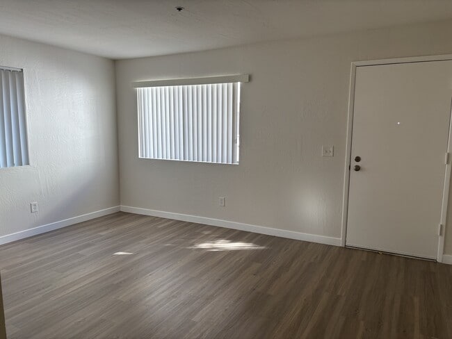 Foto del edificio - 12123 W Bell Rd