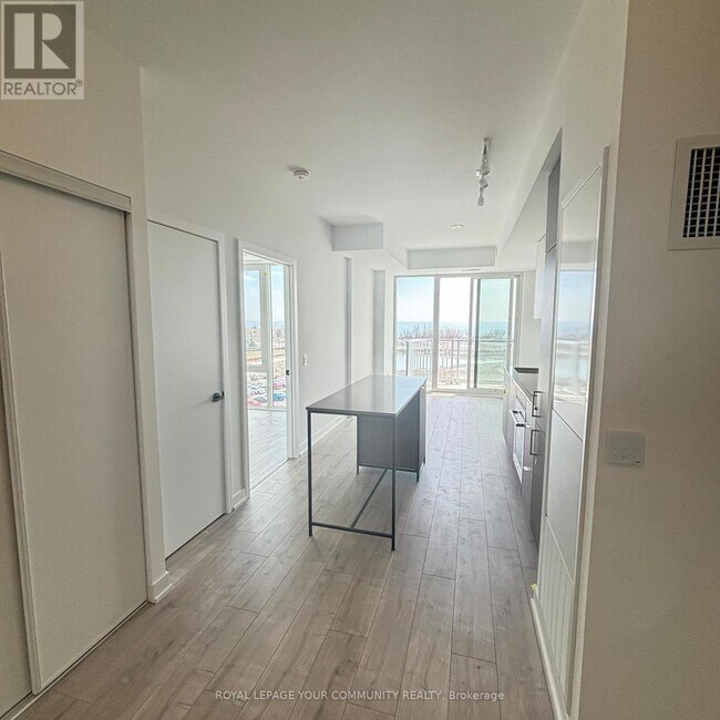 Photo du bâtiment - 220 Missinnihe Way