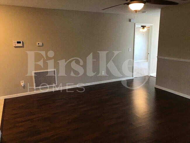 Foto del edificio - 22617 St Thomas Cir